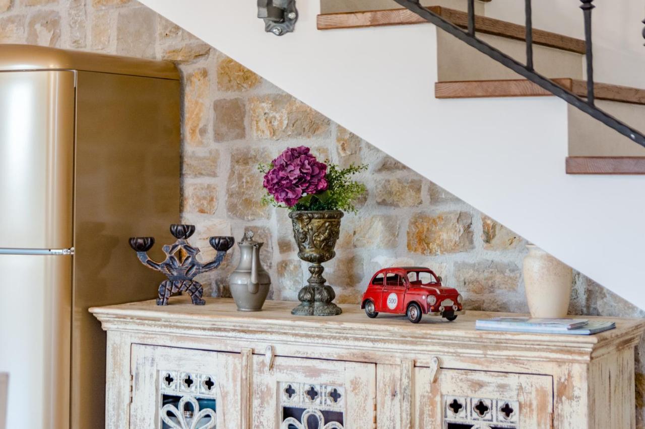 Holiday Home Rustic Kraljici エクステリア 写真